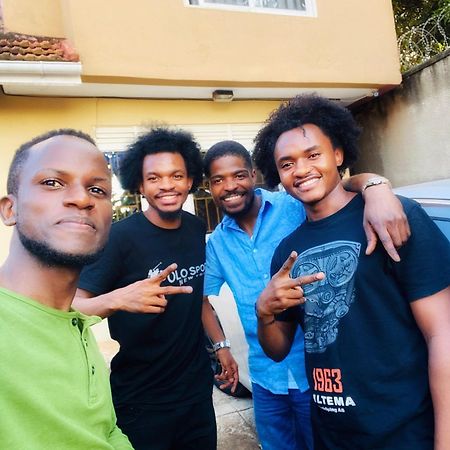 Tgs Homestay Kampala Bagian luar foto