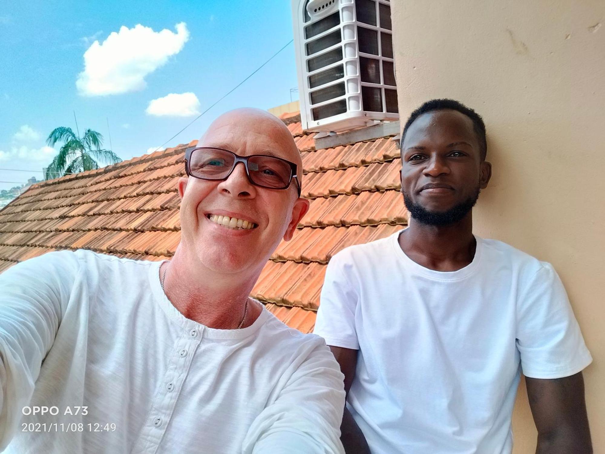 Tgs Homestay Kampala Bagian luar foto